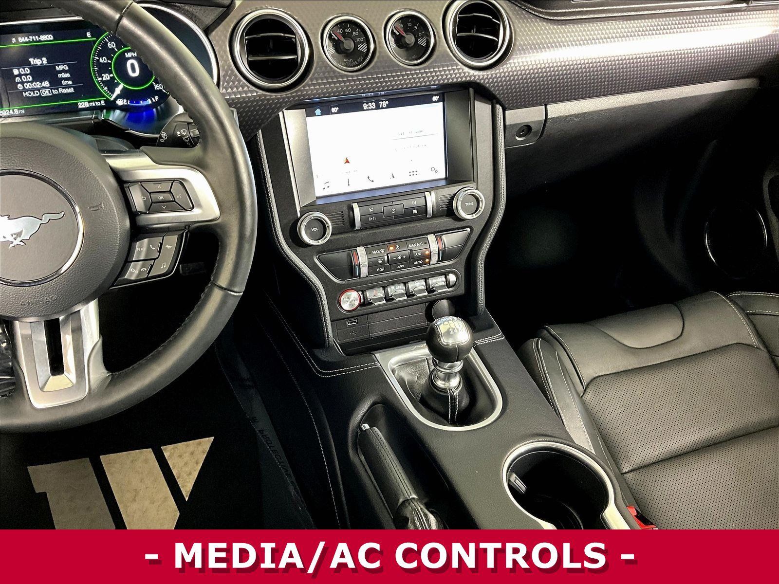 Used 2019 Ford Mustang GT Premium w/ GT Performance Package RWD image 9