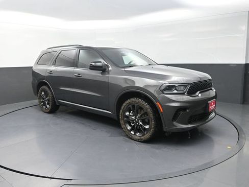 Used 2024 Dodge Durango GT w/ Blacktop Package AWD/4WD image 10