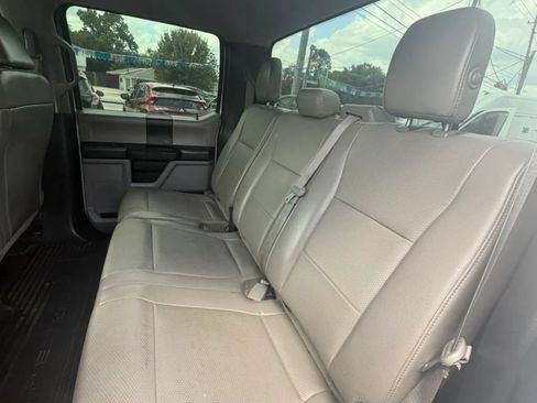 Used 2017 Ford F250 XL w/ Power Equipment Group AWD/4WD image 17