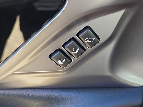 Used 2023 Subaru Outback Limited XT image 21