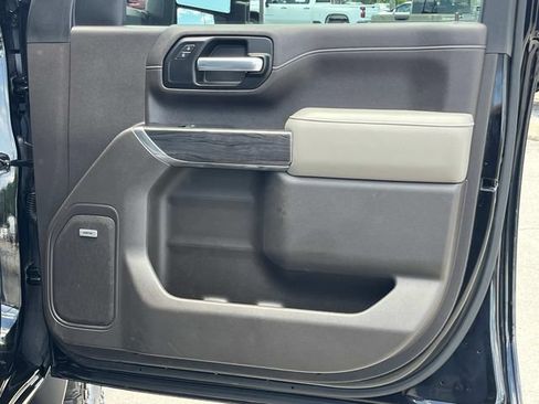 Used 2020 Chevrolet Silverado 3500 LTZ w/ LTZ Plus Package AWD/4WD image 26
