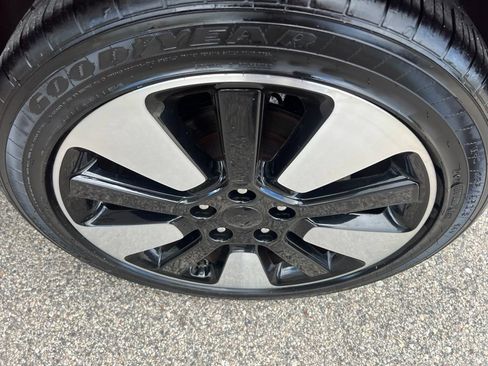 Used 2017 Kia Soul + w/ Designer's Package FWD image 42