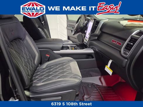 New 2026 RAM 1500 Big Horn AWD/4WD image 14