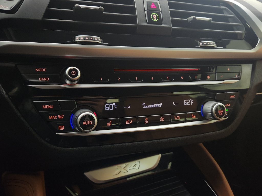 Used 2019 BMW X4 xDrive30i w/ M Sport Package 2 AWD/4WD image 30