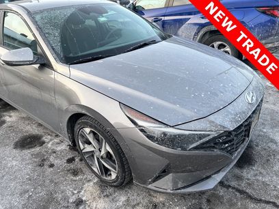 Certified 2023 Hyundai Elantra SEL w/ Convenience Package