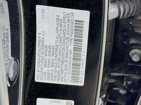 Used 2023 Acura Integra A-Spec image 30