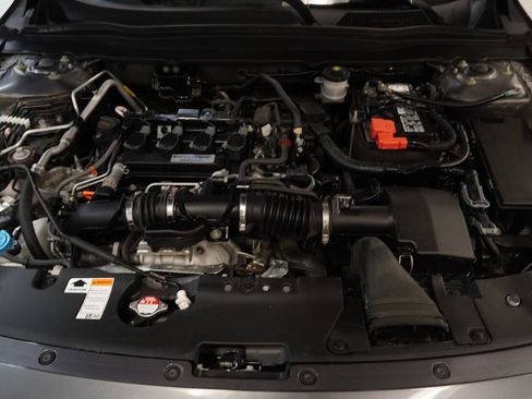 Used 2018 Honda Accord Sport image 38