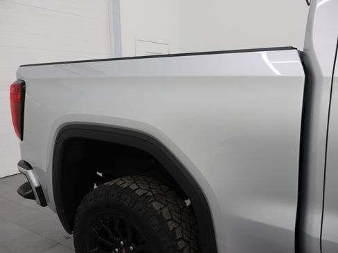 Used 2022 GMC Sierra 1500 AT4X image 31