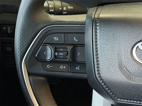 New 2026 Toyota 4Runner 4WD image 12