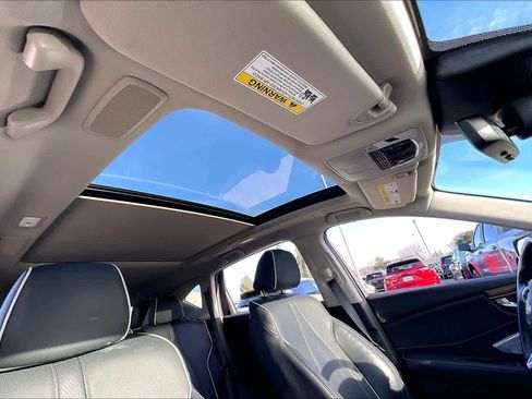 Used 2024 Acura RDX SH-AWD w/ Advance Package image 23