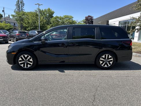 Used 2025 Honda Odyssey EX-L image 9