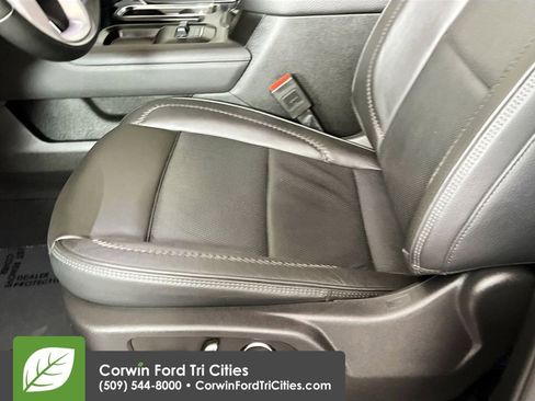 Used 2025 GMC Sierra 3500 Denali w/ Denali Reserve Package image 22