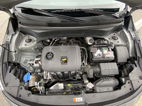 Used 2022 Kia Seltos LX image 39