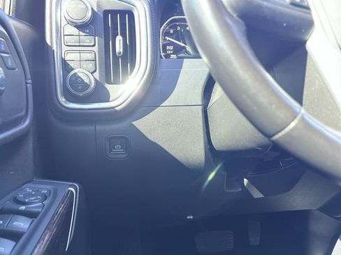 Used 2021 GMC Sierra 1500 Elevation image 18