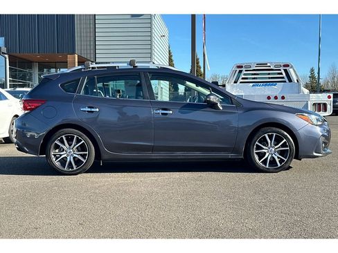 Used 2017 Subaru Impreza 2.0i Limited w/ Popular Package #2A image 3