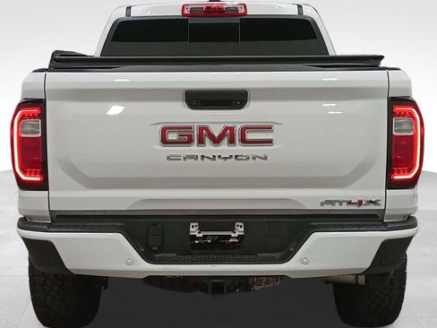Used 2023 GMC Canyon AT4X AWD/4WD image 5