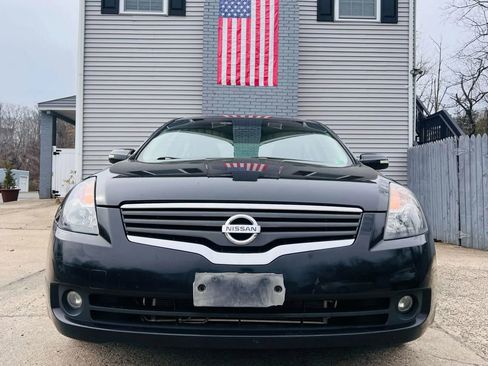 Used 2007 Nissan Altima 3.5 SE w/ Emergency Aid Pkg image 3