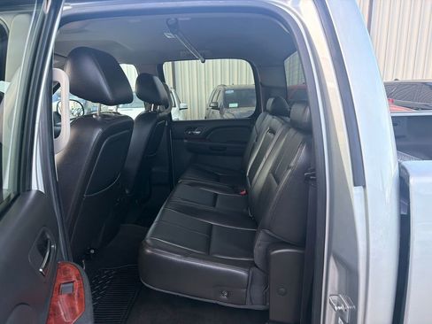 Used 2012 GMC Sierra 1500 SLT w/ SLT Convenience Package image 10