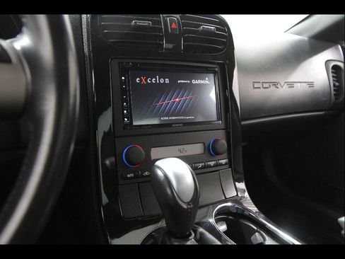 Used 2009 Chevrolet Corvette Coupe image 9