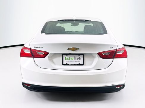 Used 2023 Chevrolet Malibu LT FWD image 7