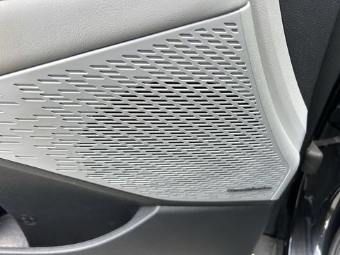 Used 2024 Hyundai Palisade SEL FWD image 25