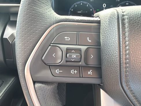 New 2026 Toyota 4Runner TRD Off-Road AWD/4WD image 18