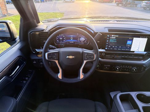 New 2025 Chevrolet Silverado 1500 LT w/ Protection Package AWD/4WD image 14