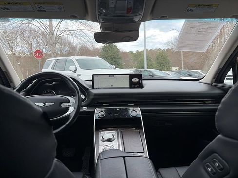 Used 2024 Genesis GV80 2.5T image 5