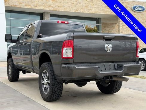 Used 2024 RAM 2500 Big Horn w/ Sport Appearance Package image 12