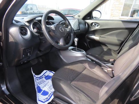 Used 2013 Nissan Juke S image 11