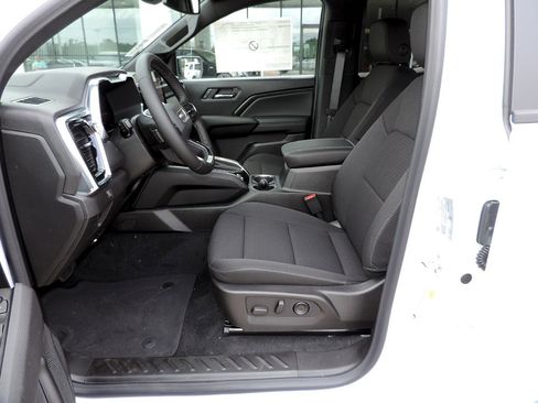 New 2026 GMC Canyon Elevation w/ Convenience Package RWD image 14
