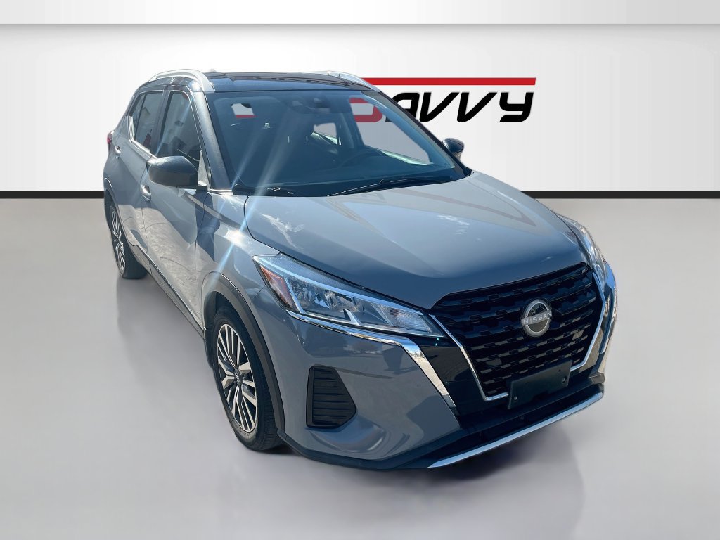 Used 2023 Nissan Kicks SV FWD image 1