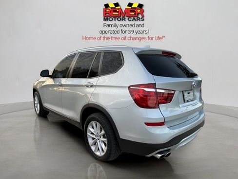 Used 2017 BMW X3 sDrive28i image 4