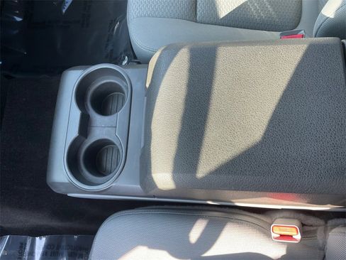 Used 2014 Ford F150 XLT w/ XLT Chrome Package image 19