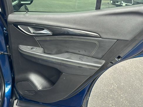 Used 2023 Buick Envision Essence FWD image 20