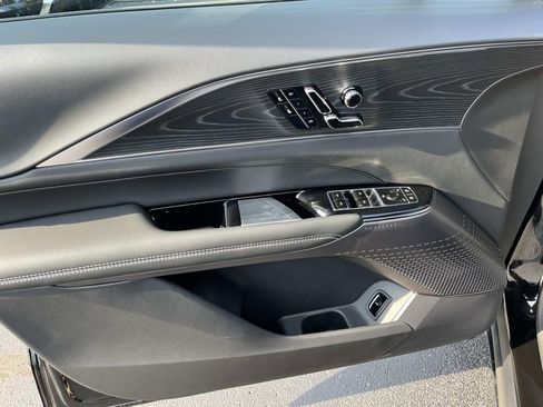 New 2026 Cadillac Lyriq Sport image 19