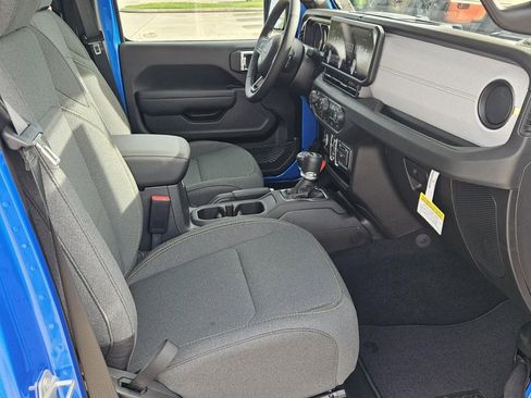 New 2025 Jeep Wrangler Unlimited Sport image 15