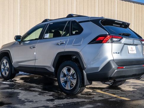 New 2025 Toyota RAV4 LE image 5