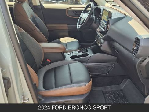 Used 2024 Ford Bronco Sport Outer Banks AWD/4WD image 27