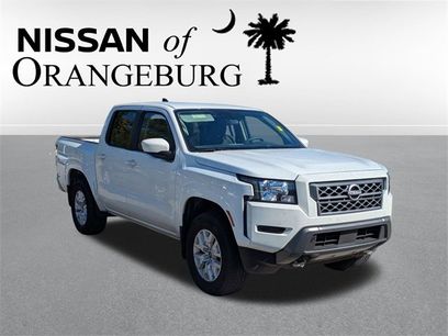 Used 2023 Nissan Frontier SV w/ Tow Package