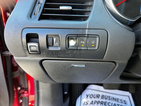 Used 2014 Chevrolet Impala LT image 13