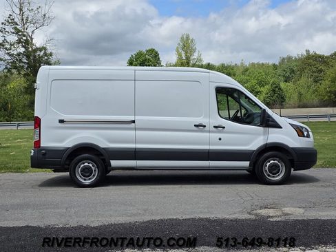 Used 2018 Ford Transit 350 148 Medium Roof RWD image 5