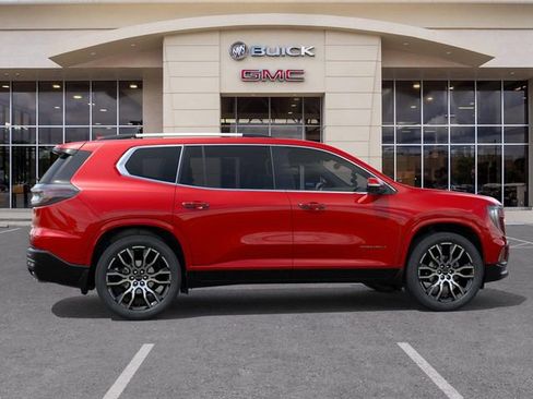 New 2026 GMC Acadia Denali Ultimate FWD image 5