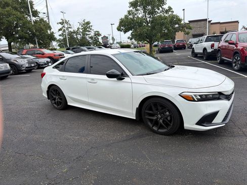 Used 2024 Honda Civic Sport image 26