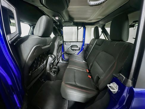 Used 2018 Jeep Wrangler Unlimited Rubicon AWD/4WD image 26