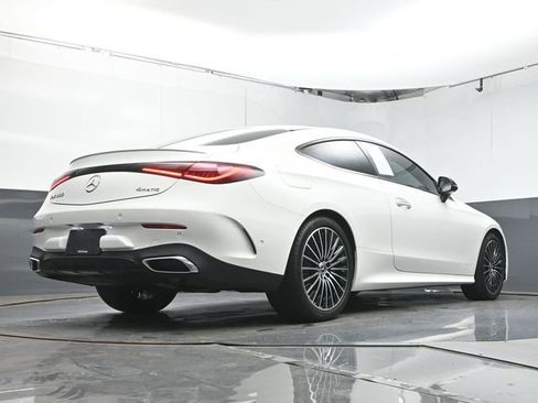 Used 2024 Mercedes-Benz CLE 300 4MATIC Coupe image 34