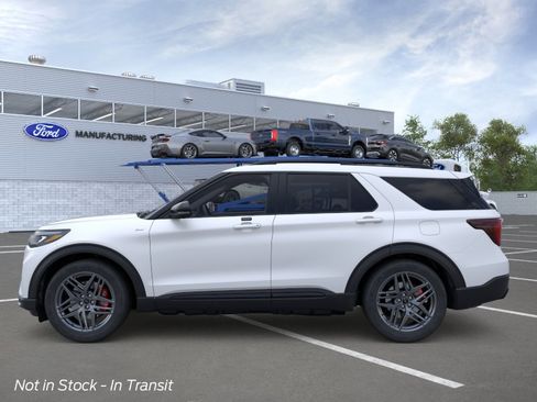 New 2026 Ford Explorer ST-Line RWD image 3