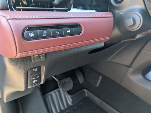 New 2026 INFINITI QX80 Autograph image 15