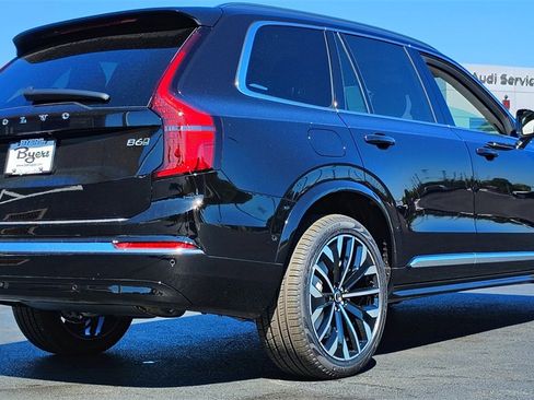 New 2026 Volvo XC90 B6 Plus w/ Protection Package Premier image 3