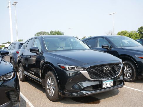 Used 2025 MAZDA CX-5 AWD 2.5 S w/ Preferred Package image 1